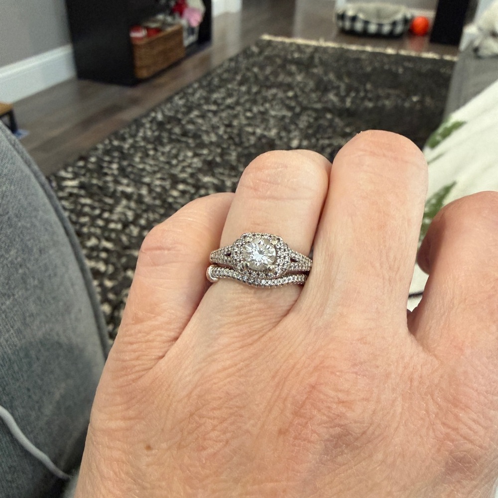 Veraggio wedding ring set